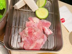 -蚂蚁洞·烤肉大营地(上海静安大悦城店)