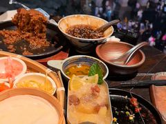 -包整·丝娃娃(一览甲秀楼风景店)