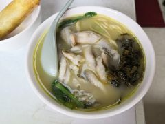 小胃口黄鱼面-明呈黄鱼面馆(斜土路店)