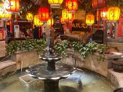 -万里闯关东铁锅炖菜馆(高新旗舰店)