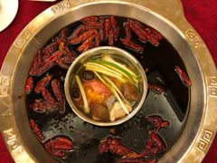 -山城年华老火锅(玉林店)