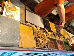 -八一路好吃街(雨田商务大厦店)