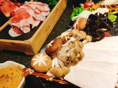 菌菇拼盘-湊湊火锅·茶憩(和平大悦城店)