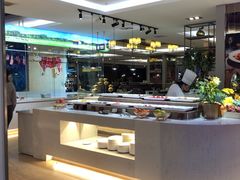 -腾阁自助餐厅(朝林广场店)