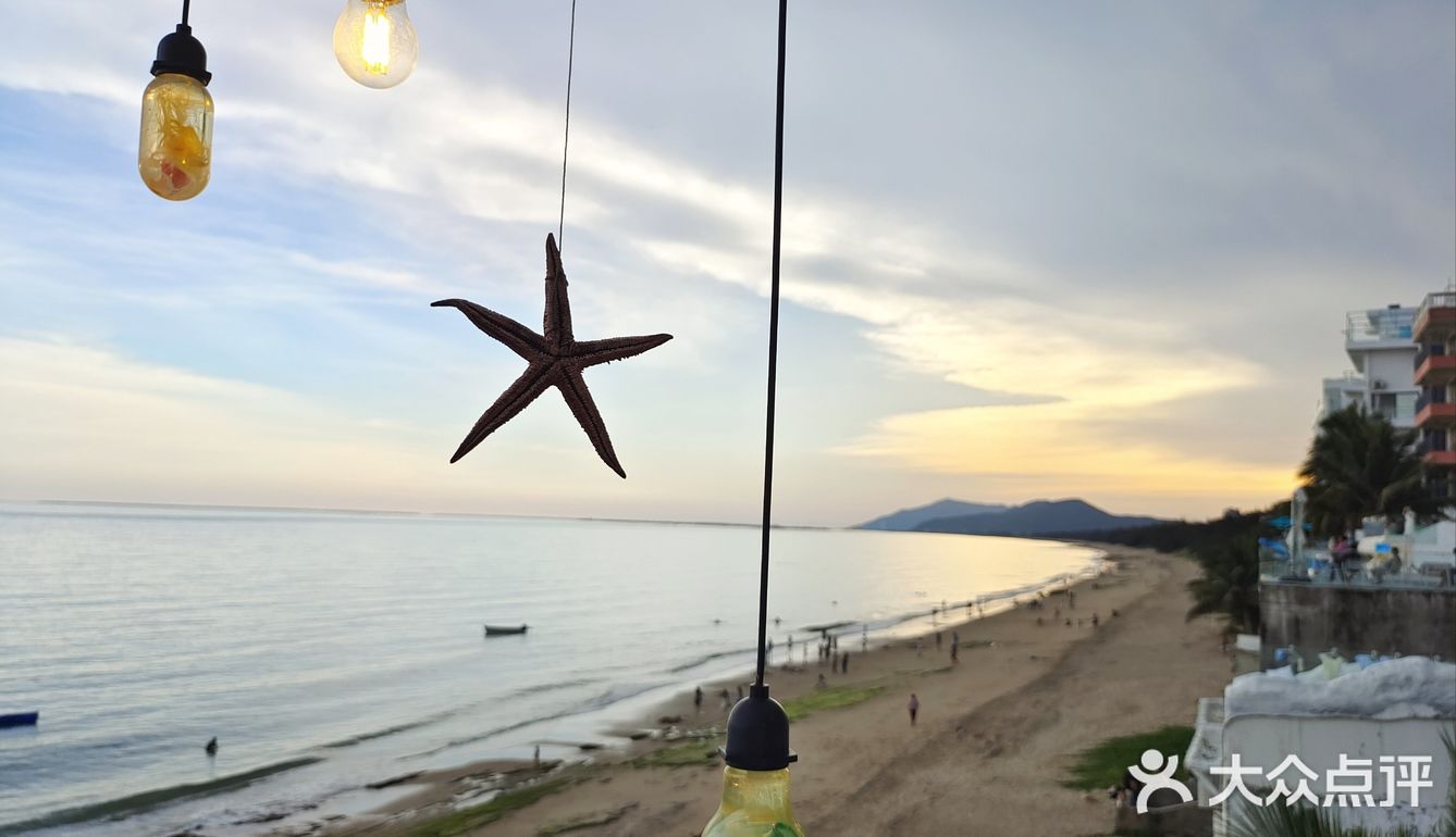 【三亚day1】适合海边蹦迪 喝点小酒吃海鲜