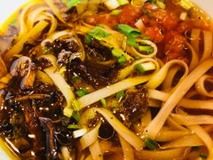 -黔蘑菇四季餐厅(观山湖店)