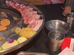 -哈哈碳都·牛肋条无限自助烤肉(宝龙店)