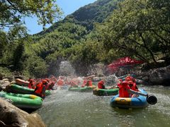 -雅鲁激流探险漂流