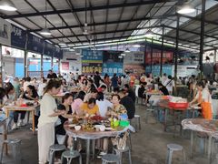 大堂-五七小李子油焖大虾(总店)