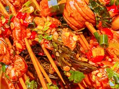 -拈签一笑黄牛肉辣卤串串
