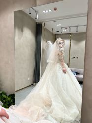 点击看大图 -GRACE KELLY婚纱与礼服(北京店)