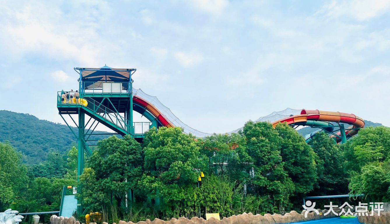 南京夏日消暑圣地 汤山欢乐水世界