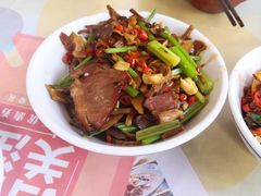 烟笋腊肉-独一佳老胡湘菜馆(矿山路店)
