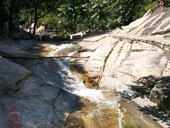 -黑龙潭风景区