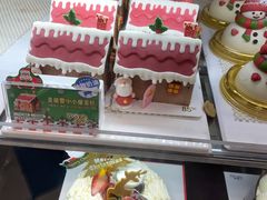 -85度C(生甜甜圈研究工坊·上海局门店)