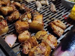 -黑妹冕宁火盆烧烤(西昌店)