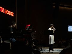 -TZ House音乐现场(来福士中心店)