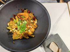 -醉人椒麻辣香锅(王府井喜悦店)