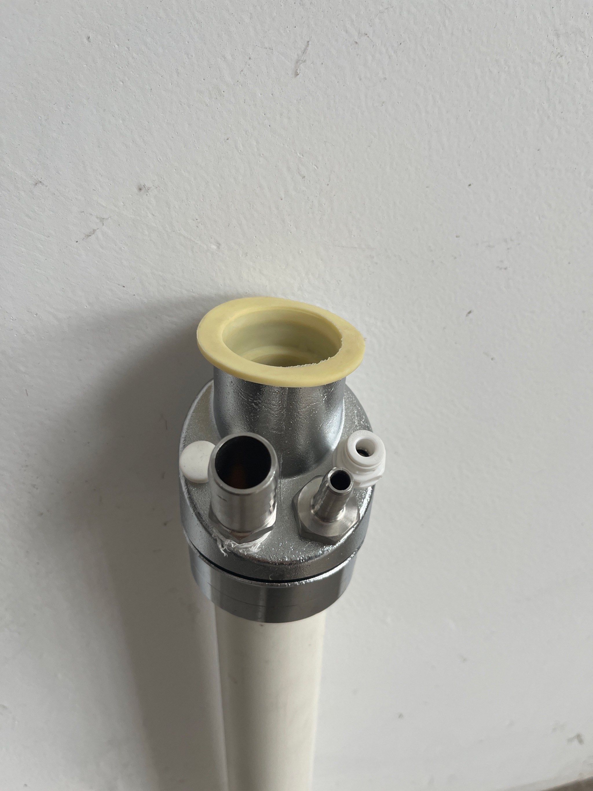 T-type tee connector front view