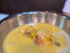 -鲜入围煮花胶鸡海鲜火锅