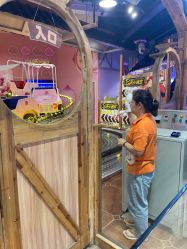-卡通尼乐园(新达汇三林店)