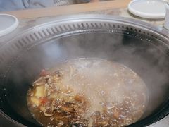 -锅老头海鲜铁锅炖