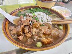 -花溪牛肉粉(八鸽岩店)