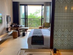 -西双版纳融创皇冠假日度假酒店