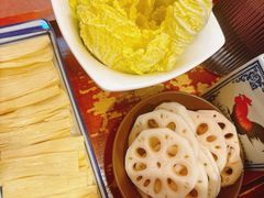 -鸿姐老火锅(静安店)