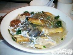 拼三鲜-二楼餐厅