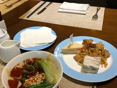 -海鲜自助·汇咖啡厅(宜宾绿发皇冠假日酒店)