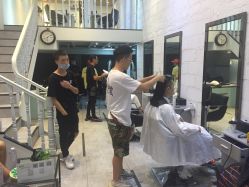 -SIX Hair Consultant