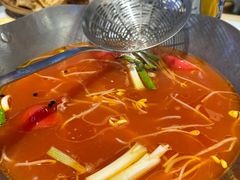 -王奋斗贵州酸汤牛肉火锅