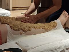 -天然沐足·推背采耳·敷姜艾灸(龙眼美食街店)