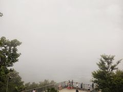-紫金山山顶公园