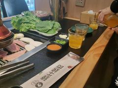 -臻牛烤肉