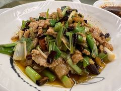 -蔼若春.传承三十年云南菜(金碧公园店)