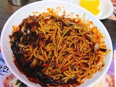 炸酱面-香港饭店0410(明洞店)