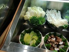 -爱伲PLUS·牛肉海鲜自助火锅(融创店)