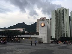 -东荟城名店仓