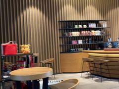 大堂-星巴克(北京万科时代广场店)