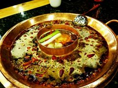 鸳鸯锅-老码头火锅(骡马市店)