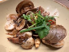 -深圳国际会展中心希尔顿酒店(前海华发冰雪世界店)