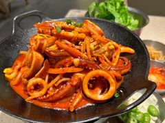 -蚂蚁洞·烤肉大营地(上海静安大悦城店)