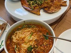 -一坐一忘云南菜(嘉里中心店)