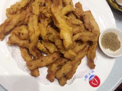 干炸里脊-小船渔村•大连菜•大连焖鱼(明泽街店)