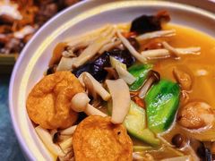 杂菌烩鱼豆腐-79号渔船海鲜饭店(宝安店)