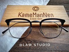 -肆兮眼镜·蔡司·徕卡战略合作店(大坪店)