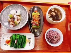 点击看大图 -和伊母婴护理中心·全套房(金山店)