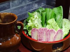 -菌之家·专业纯野生菌火锅·特色炒菌
